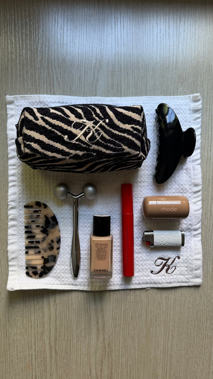 The Lippie Pouch